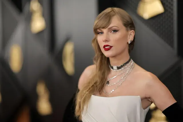 Illustration for “Taylor Swift Threatens to Sue Student Who Exposed Her Carbon Emissions”