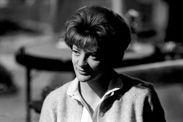 Smith in one of her earlier movie roles, black and white