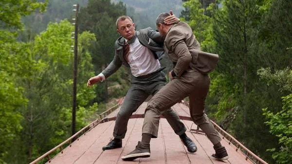Illustration for “Skyfall (2012)”